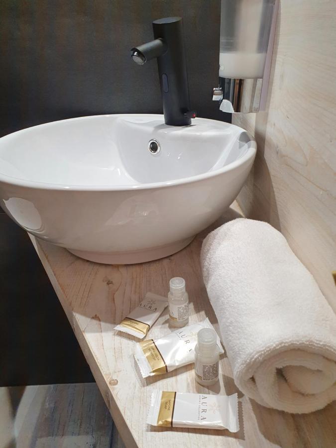 Pokój dwuosobowy z prywatną łazienką