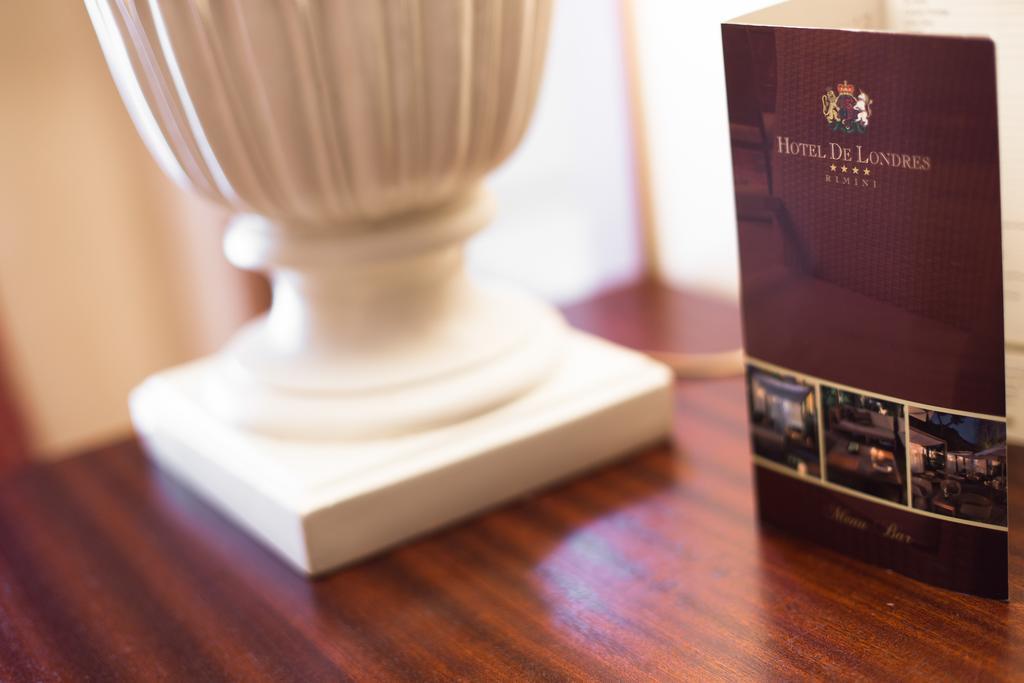 Pokój dwuosobowy typu Premium z widokiem na morze i wstępem do spa