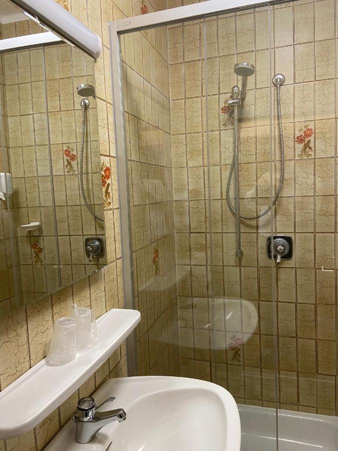 Double Room,1230305143:JPEG