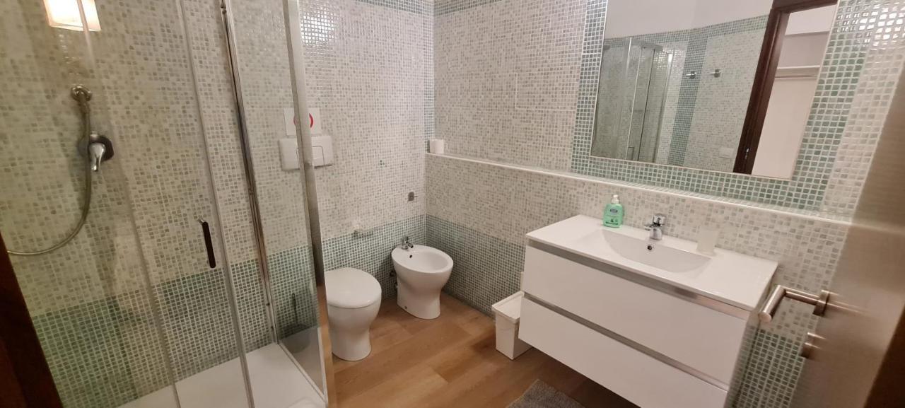 Habitación Triple Confort con ducha