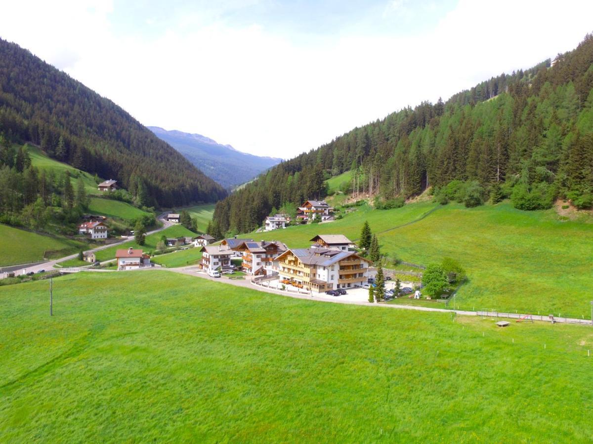 Doppelzimmer mit Balkon