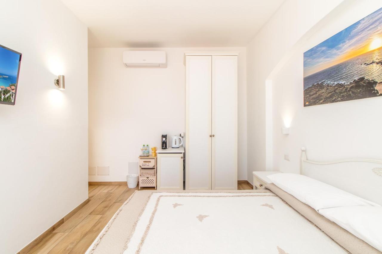 Double Room Sea View