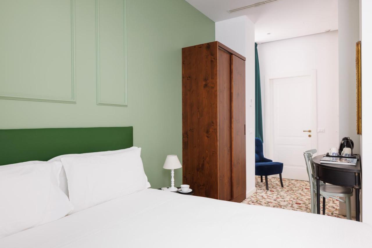 Superior Double or Twin Room,1244860840:JPEG