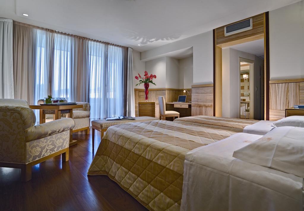 Junior Suite,1693273602:JPEG