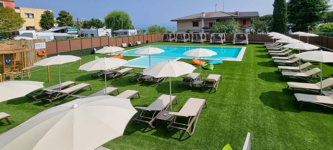 Suite Junior - Vue sur Piscine
