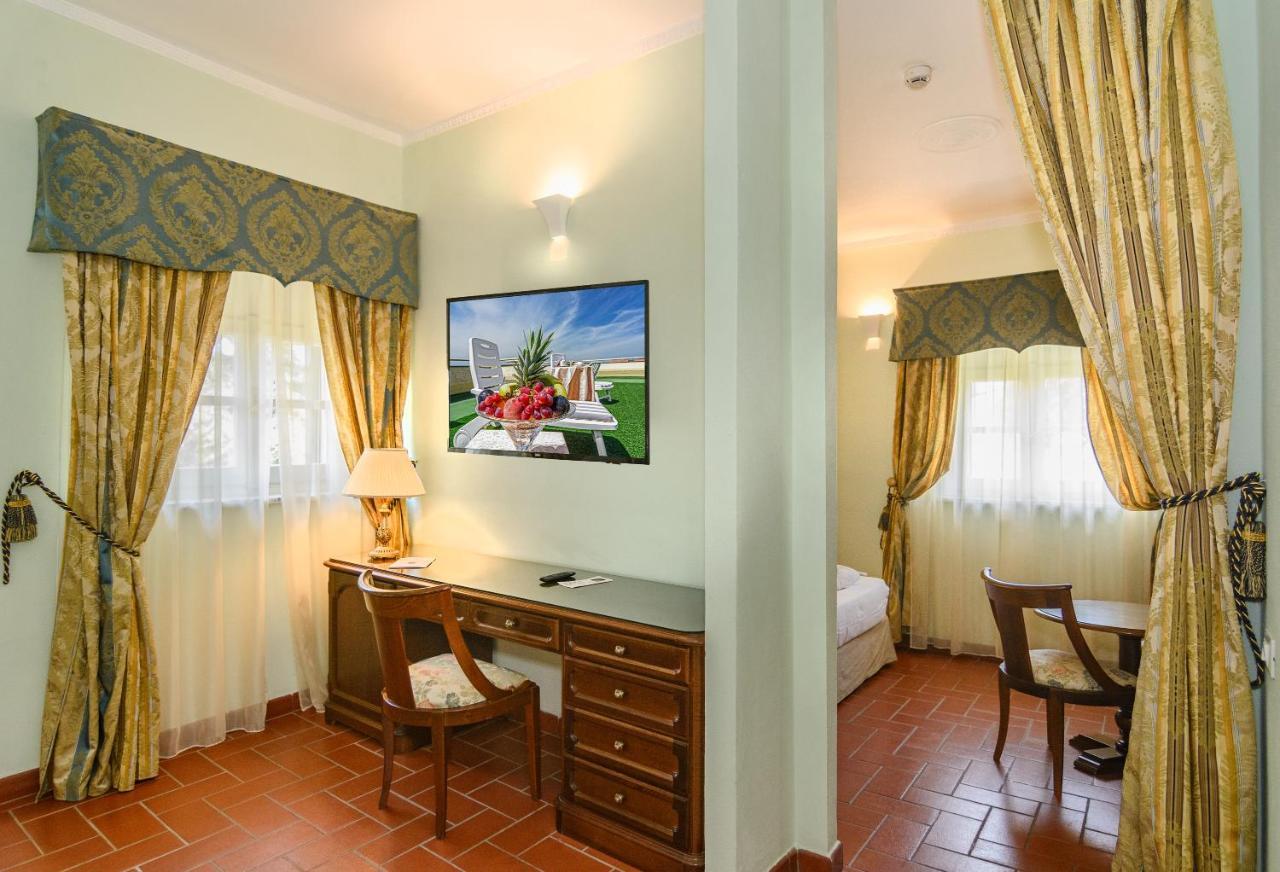 Deluxe Room,1246361230:JPEG