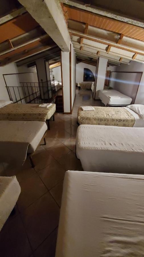 Letto Singolo in Dormitorio