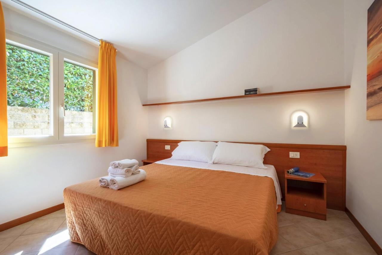 One-Bedroom Standard Apartment