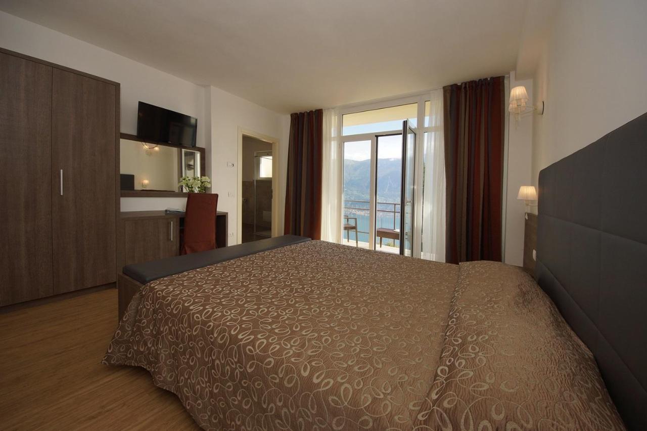 Double Room Lake View