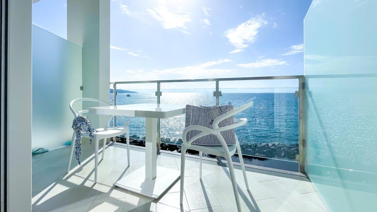 Deluxe Double or Twin Room with Sea View