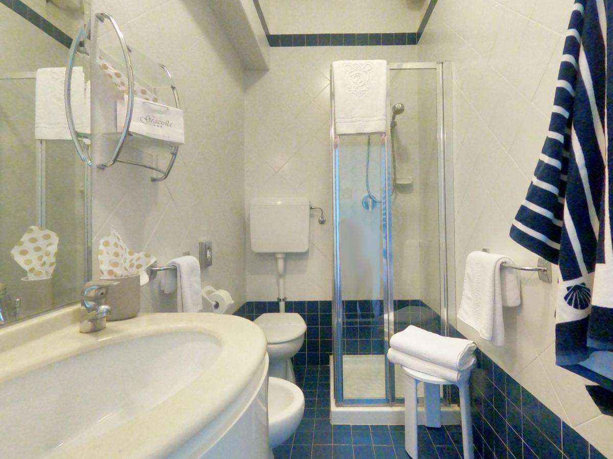 Pokój trzyosobowy z widokiem na morze