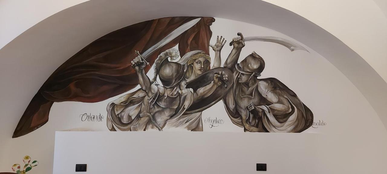 Superior Suite,1344183806:JPEG