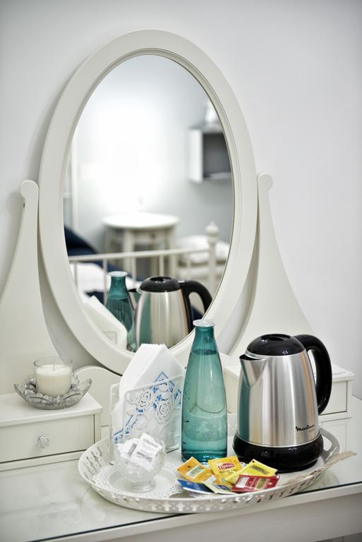 Quarto Triplo com Varanda