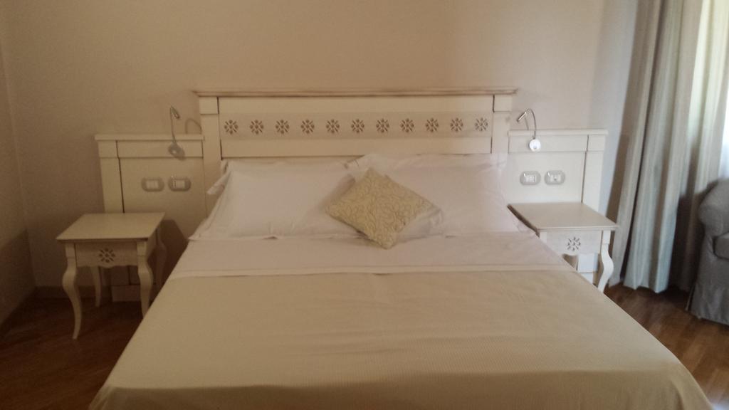 Deluxe Triple Room,126800211:JPEG