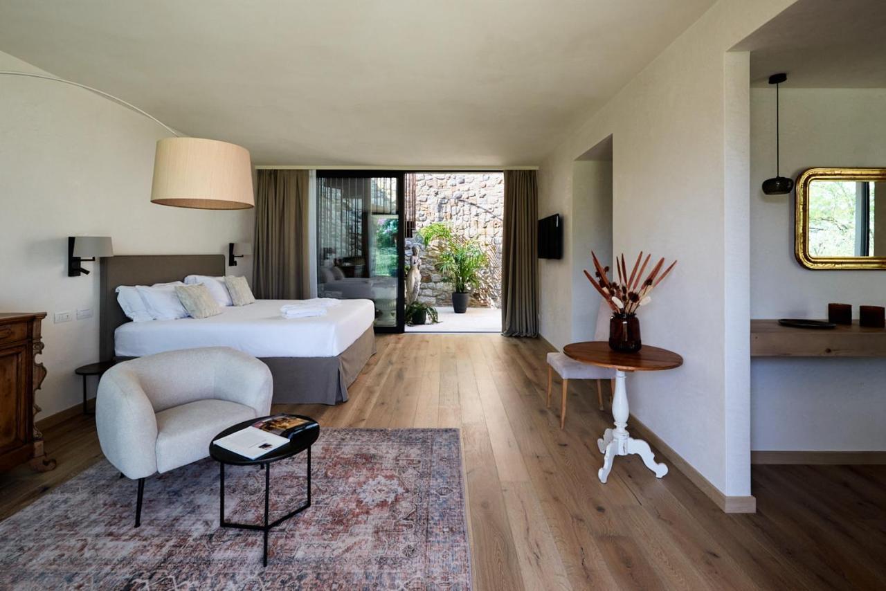 Large Suite private terrace whirlpool