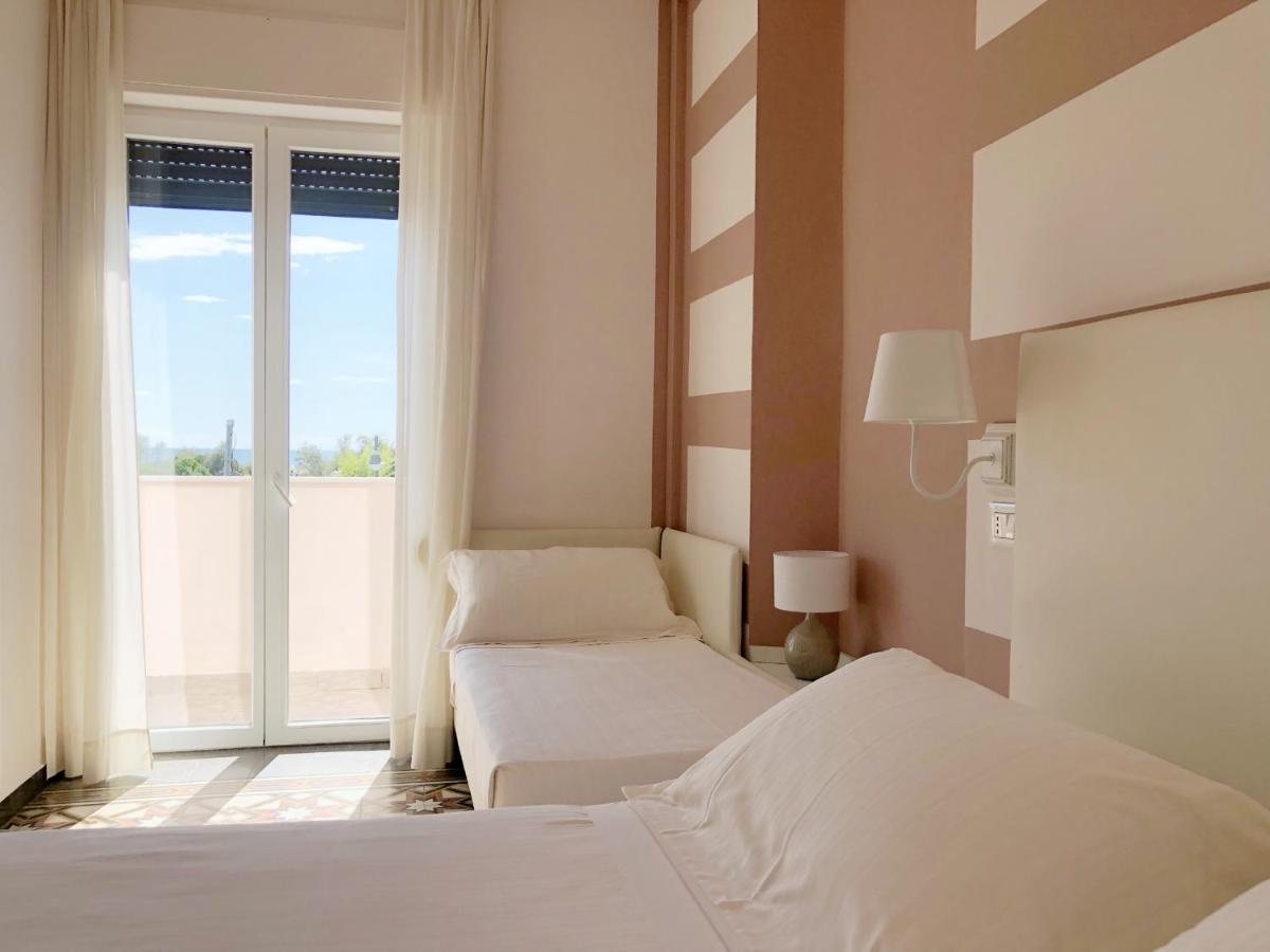 Classic Triple Room Balcony