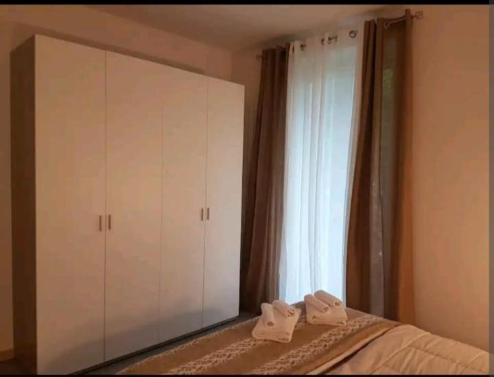 Pokój czteroosobowy z prywatną łazienką