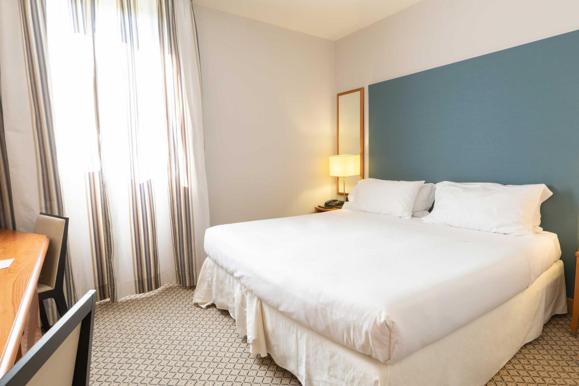 Classic Double or Twin Room,1274446864:JPEG