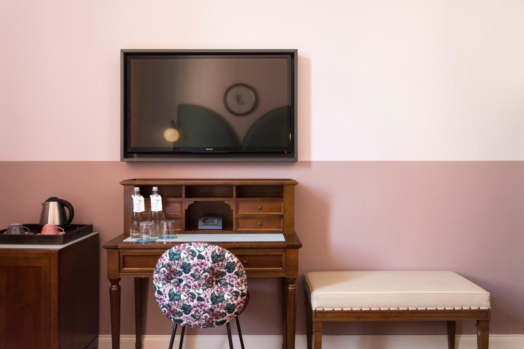 Standard King Room - Accessible