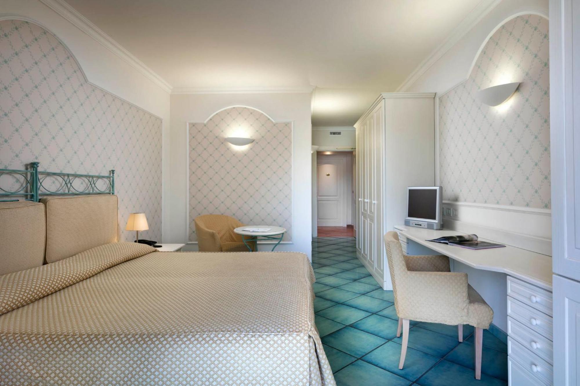 Triple Room,1590340576:JPEG