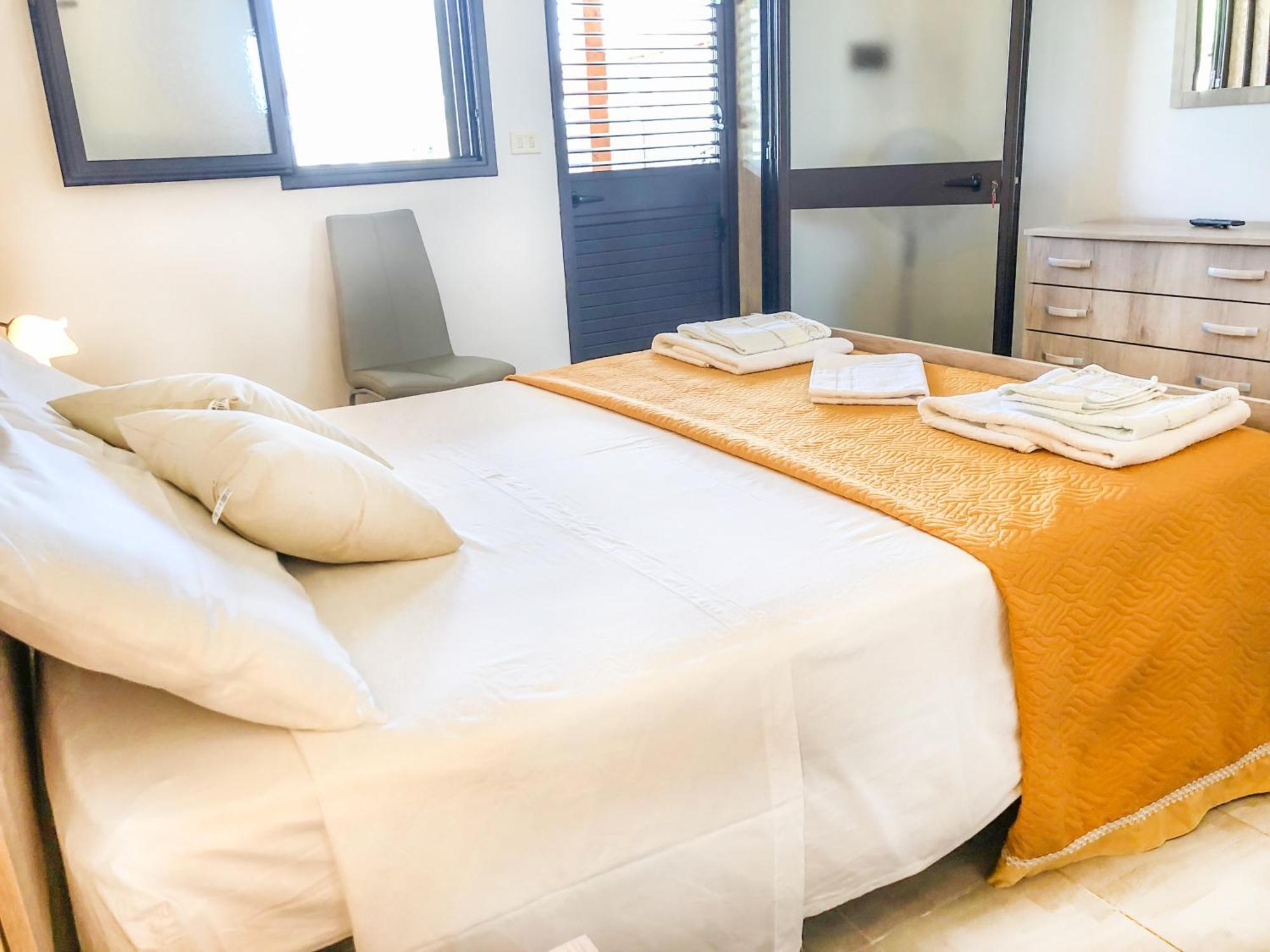 Double Room,1278192631:JPEG