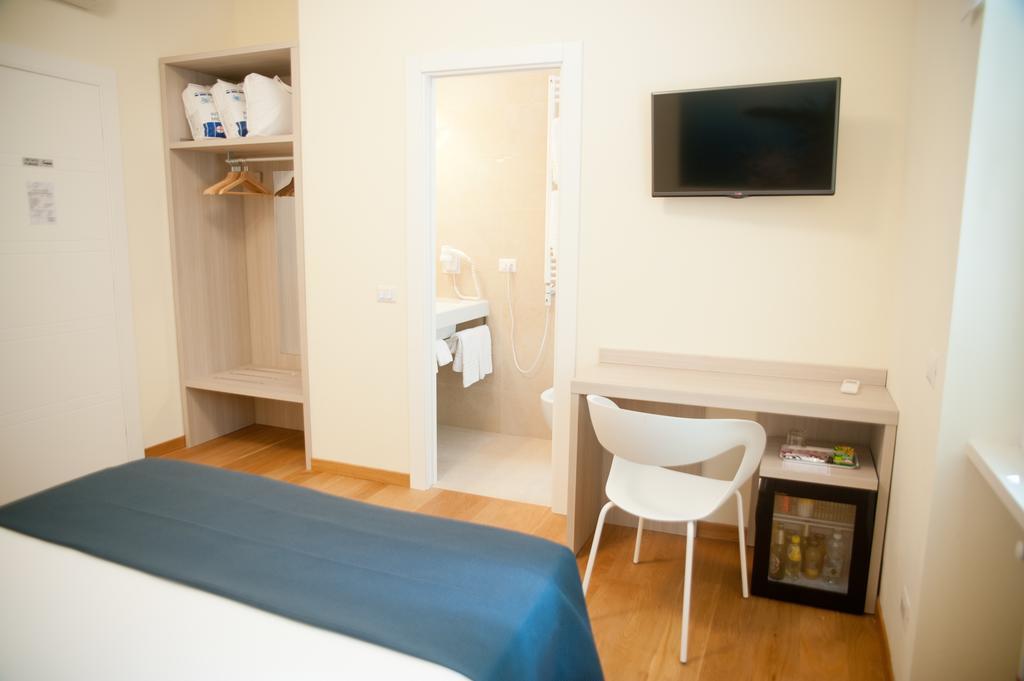 Double or Twin Room with Garden View