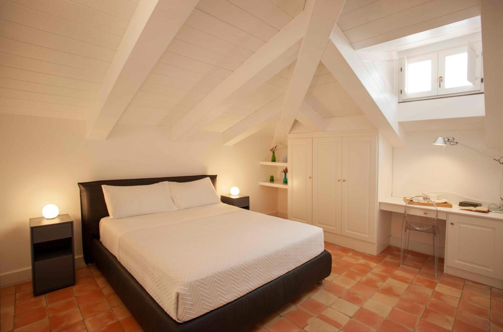 Double Room Attic,1279596454:JPEG