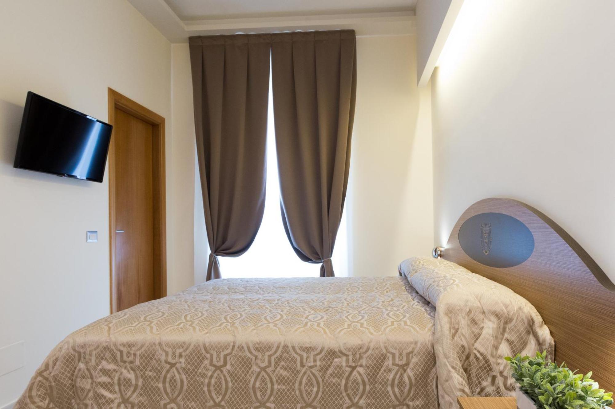 Double or Twin Room,1279617118:JPEG