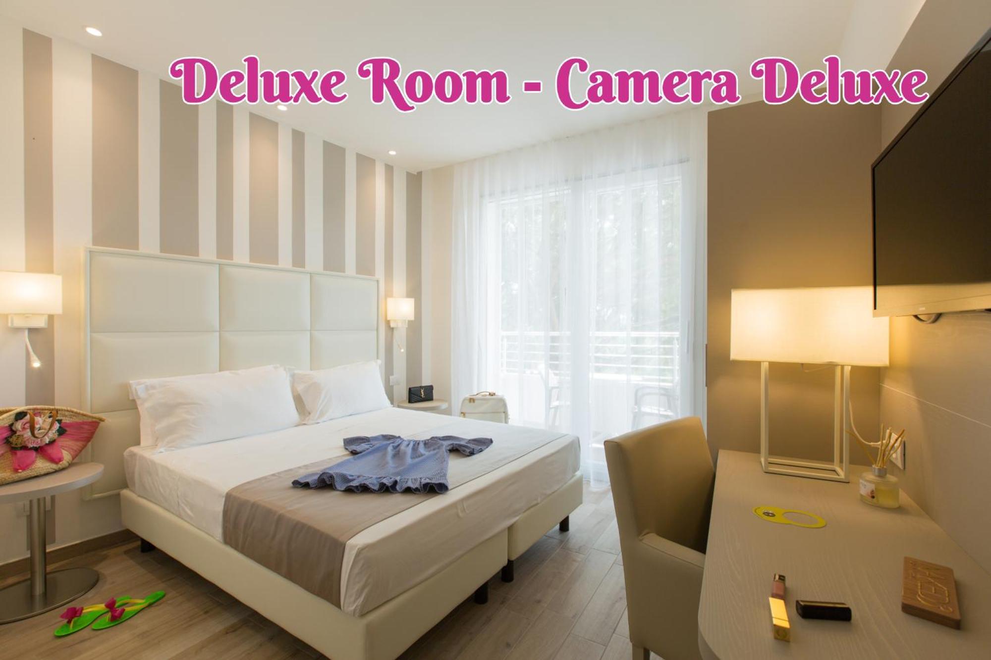 Deluxe Double or Twin Room,776578234:JPEG