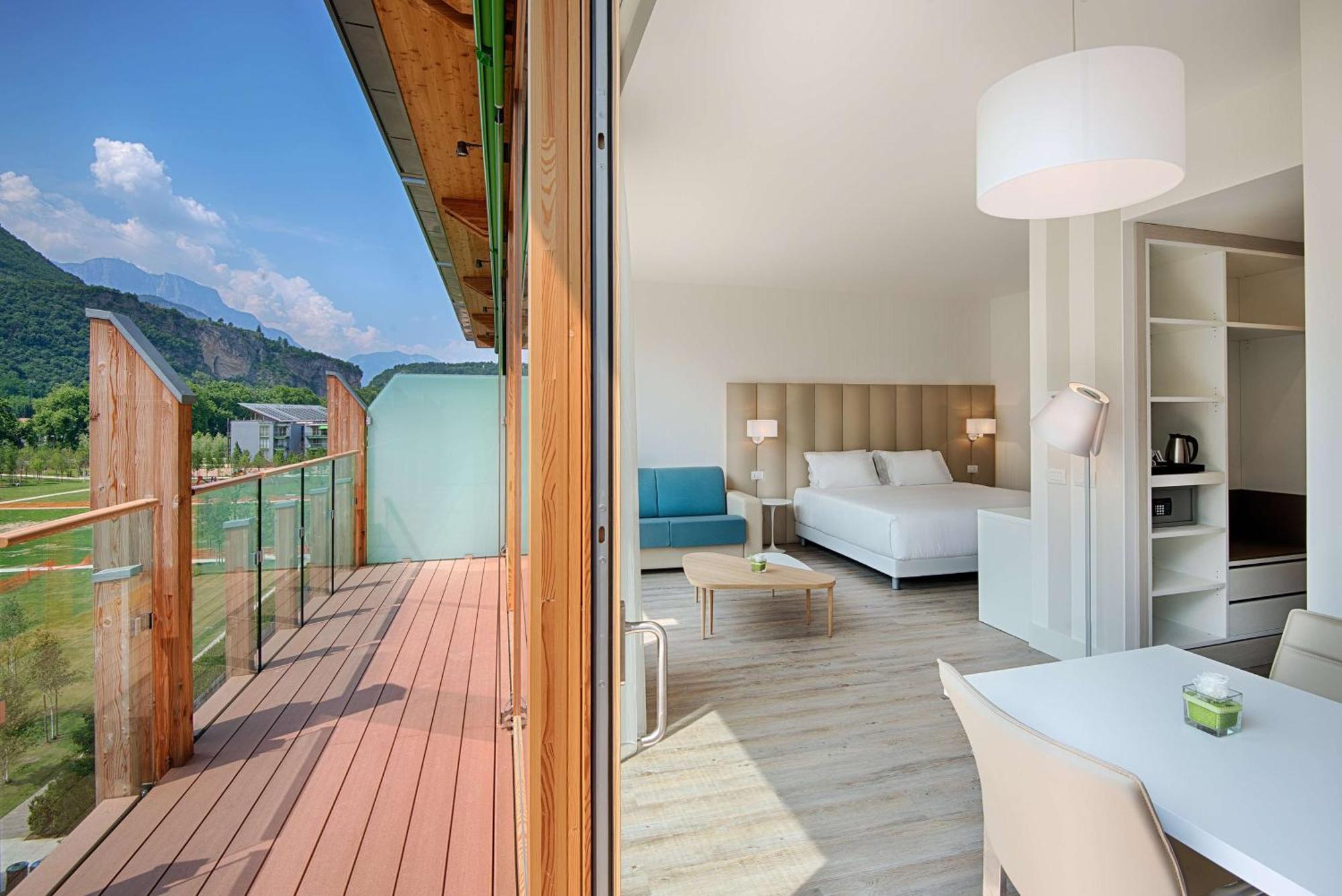 Junior Suite Nieuwe Stijl met Balkon en Uitzicht