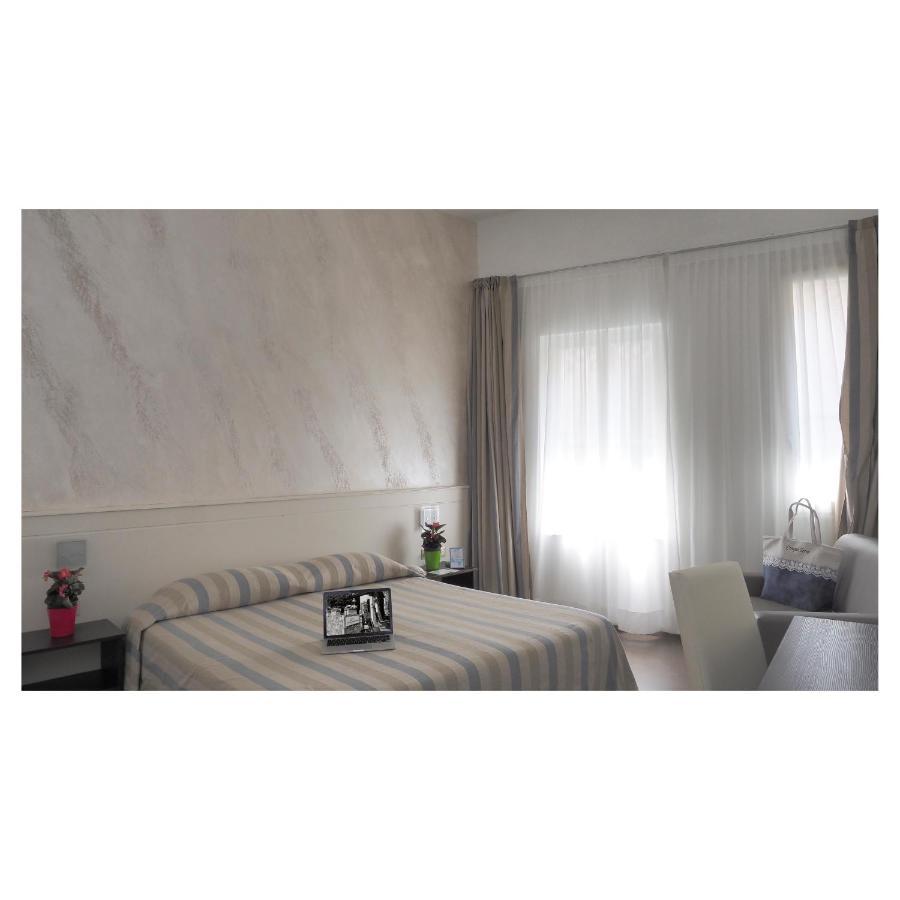 Economy Double Room - Ground Floor,1287969850:JPEG