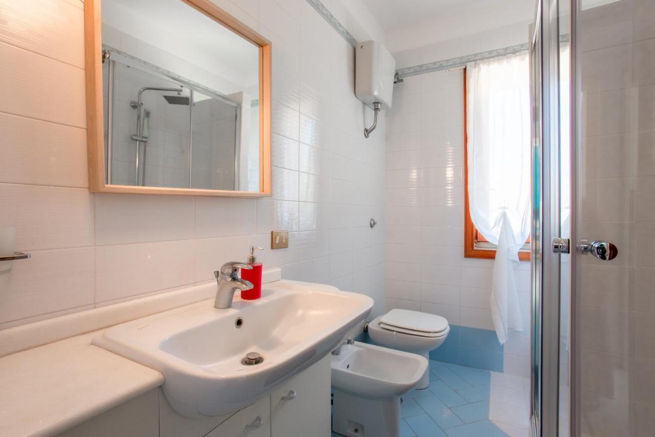 Suite con bañera de hidromasaje - Cama extragrande