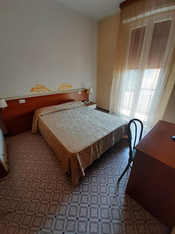 Economy Double Room,1287663121:JPEG