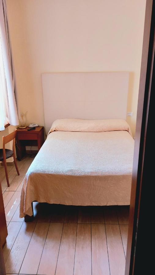 Camera Singola con Bagno