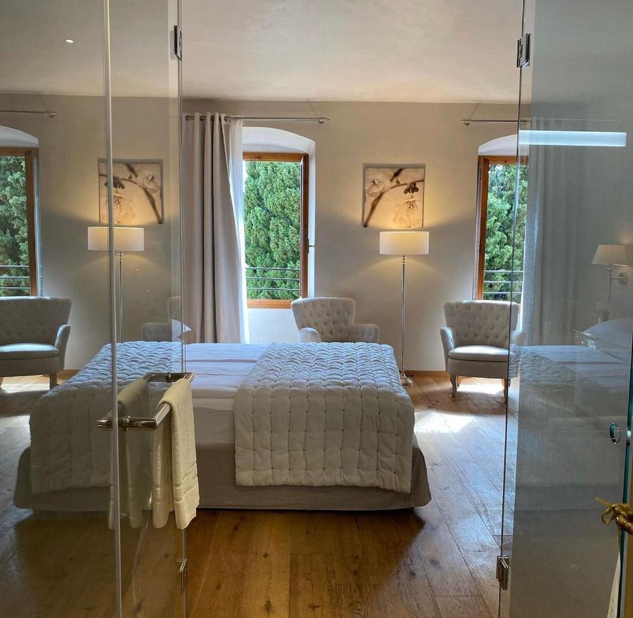 Double Room Lake View