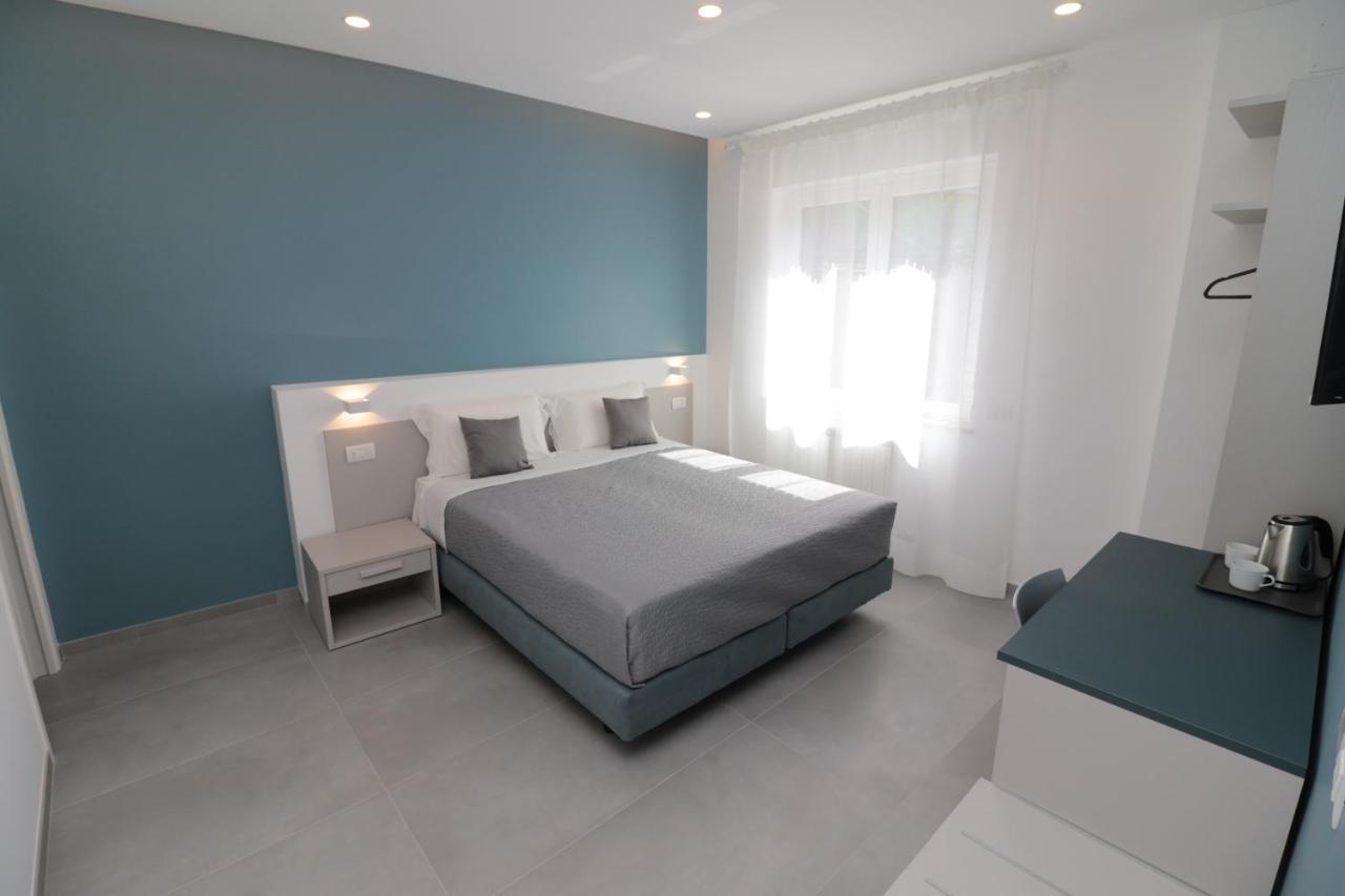 Quarto Deluxe com Cama de Casal ou 2 de Solteiro