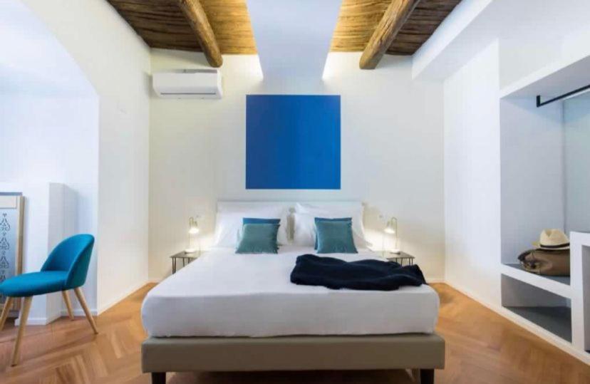 Double Room,1298550676:JPEG