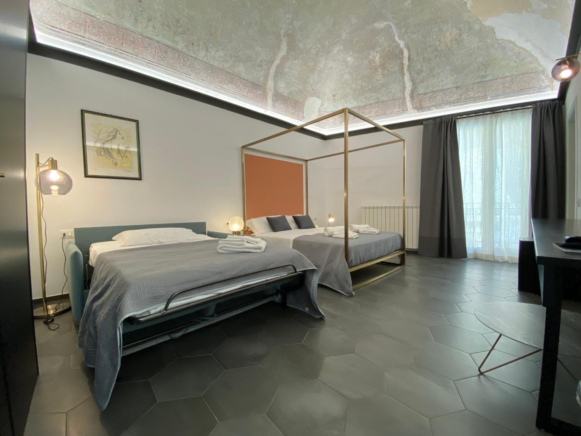 Quadruple Room Private Bathroom