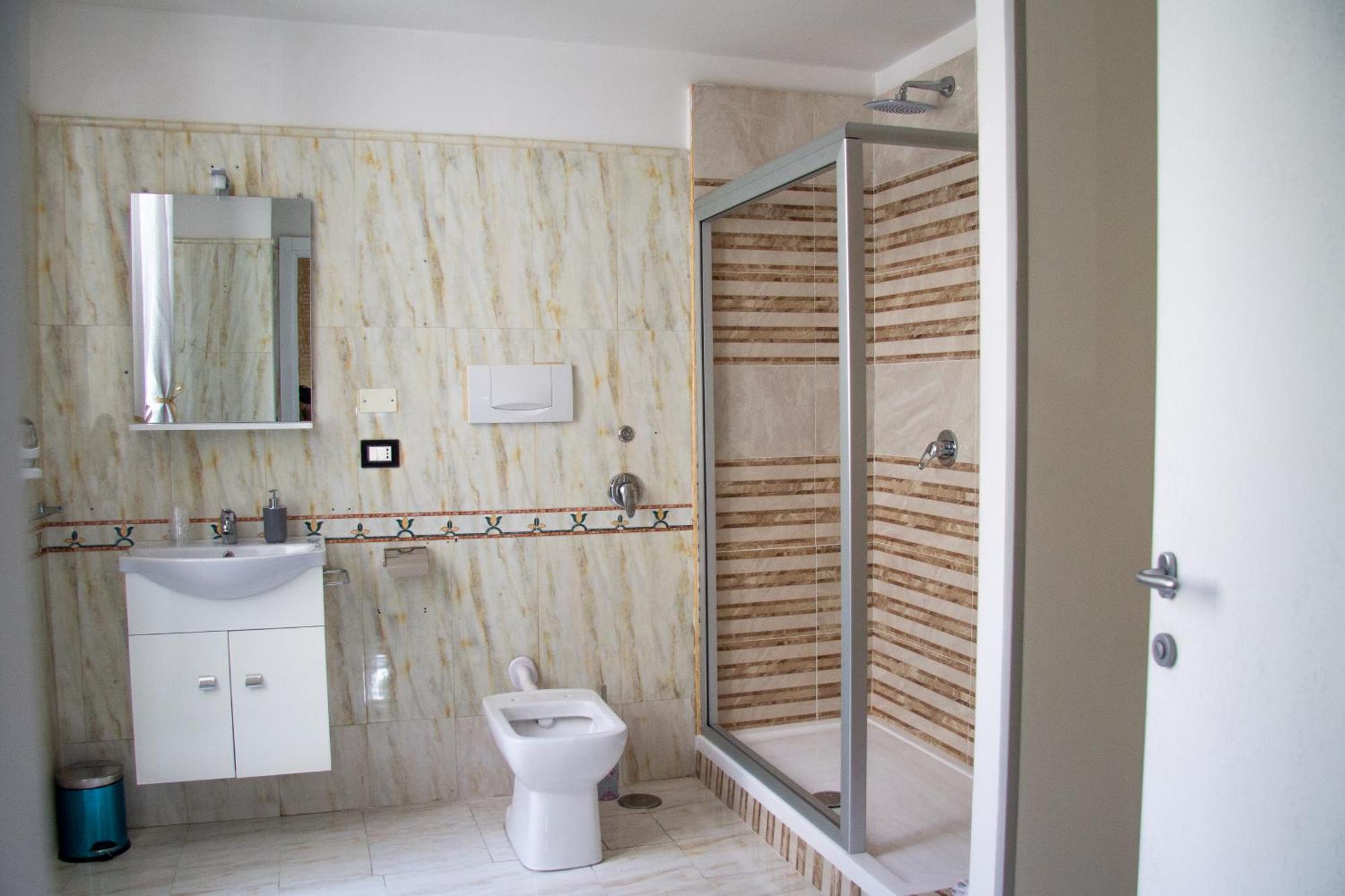 Triple Room with Private Bathroom,1298739577:JPEG
