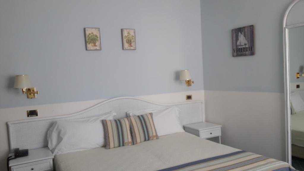 Quadruple Room,1658067804:JPEG