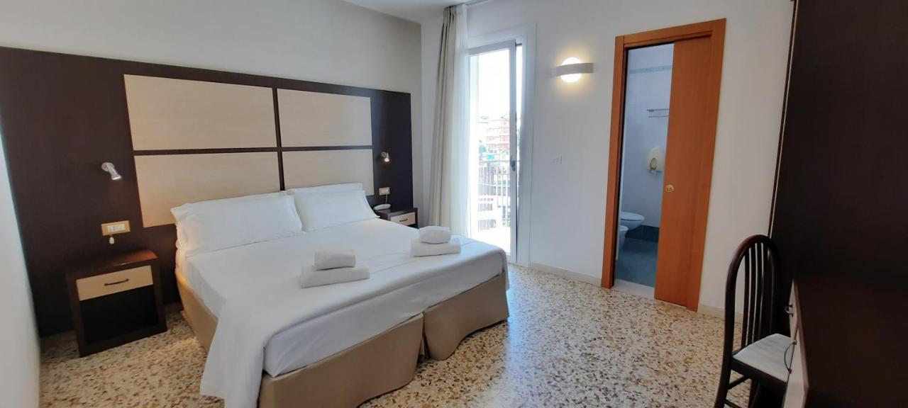 Superior Double Room Balcony,1541061436:JPEG