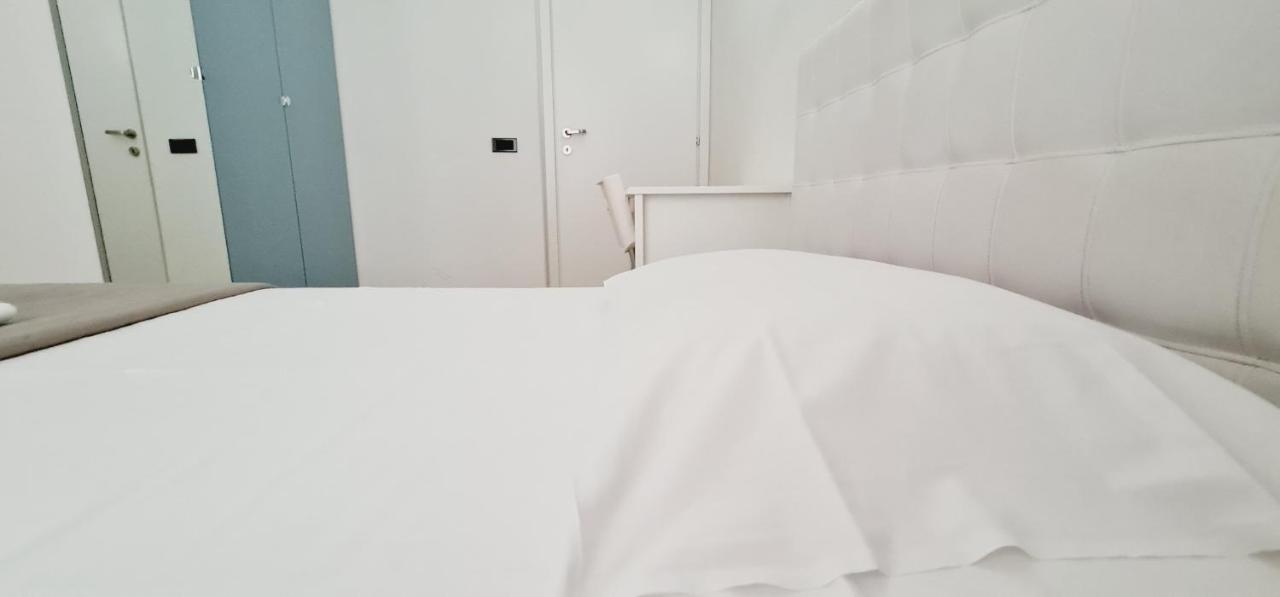 Chambre Simple avec Salle de Bains Commune