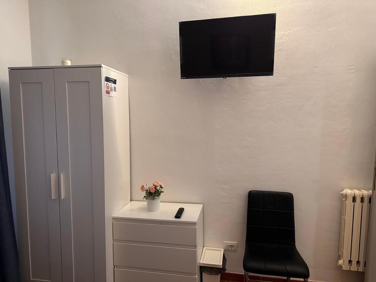 Pokój jednoosobowy z prywatną łazienką