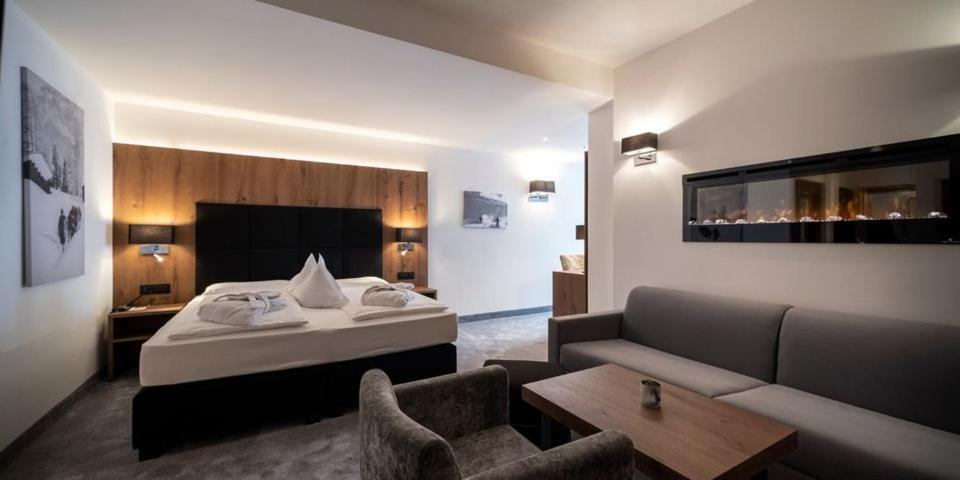 Superior Double Room Balcony