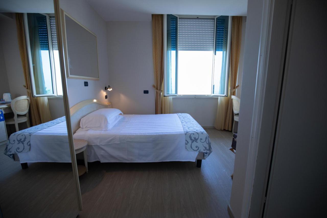 Single Room Sea View