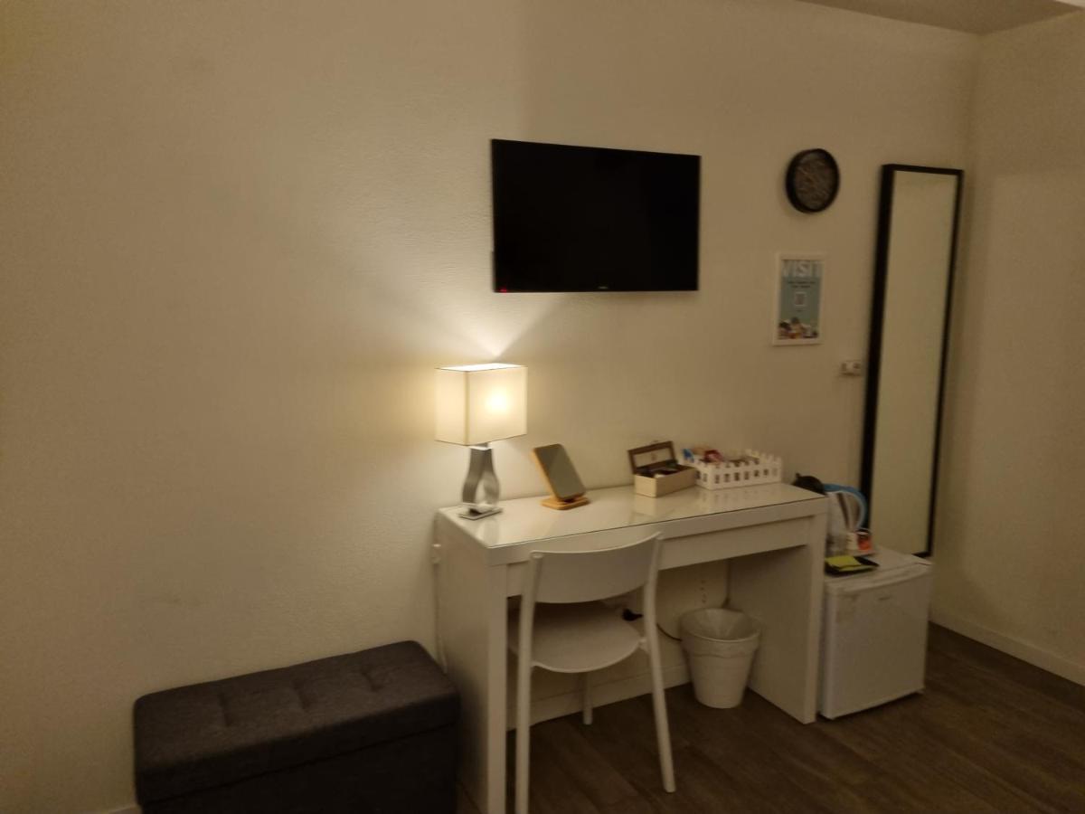 Deluxe Triple Room,508558848:JPEG