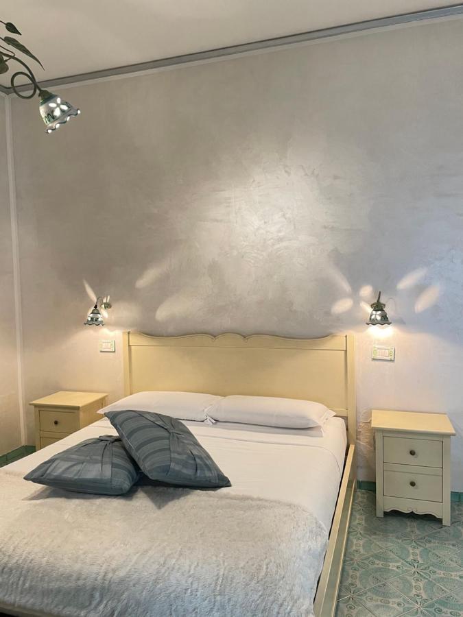 Double Room,1323866362:JPEG