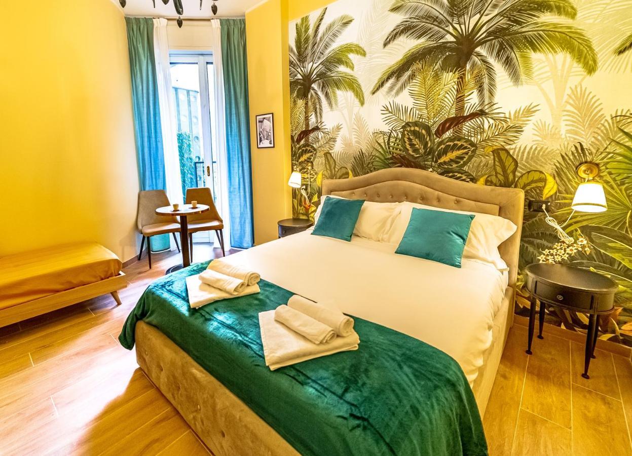 Quarto Triplo com Varanda