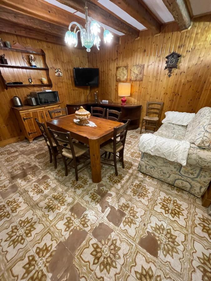 Large Double or Twin Room