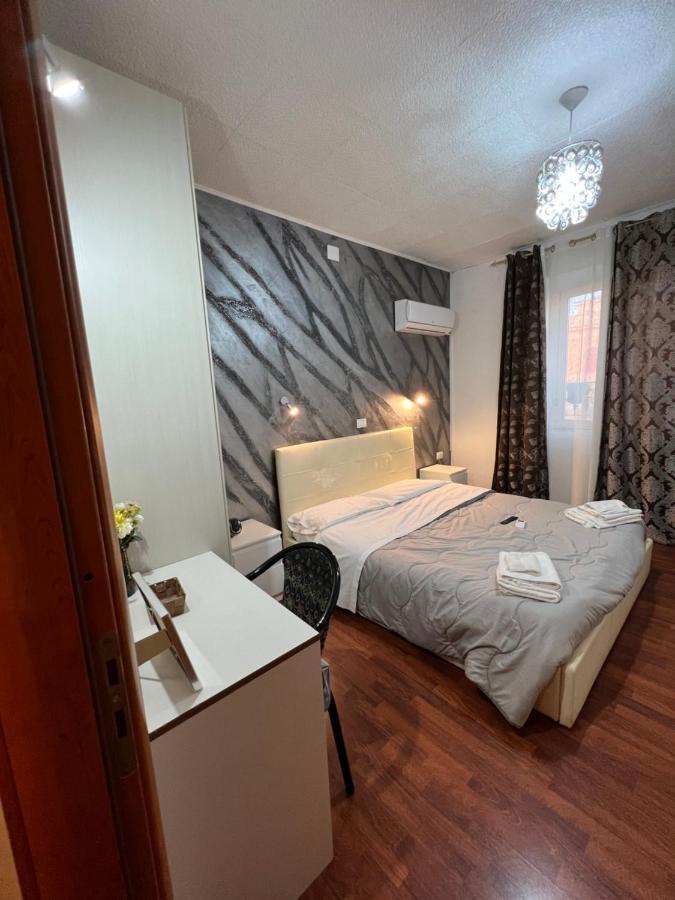 Deluxe Room,1333366700:JPEG